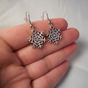 Silver Snowflake Dangle Earrings Women's Party Gift